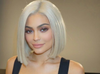 Kylie Jenner znów zmieniła fryzure
